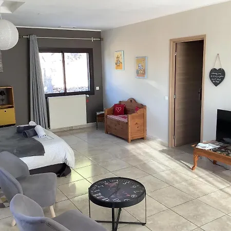 Rev'de Thau Bed and Breakfast